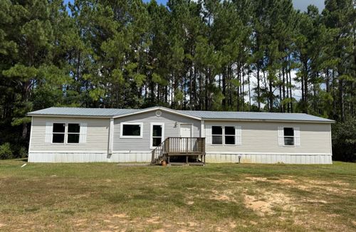 19 WILLOW DRIVE