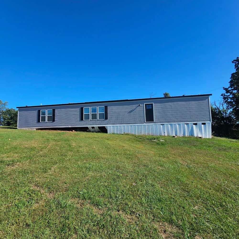27277 Ashton Upland Road