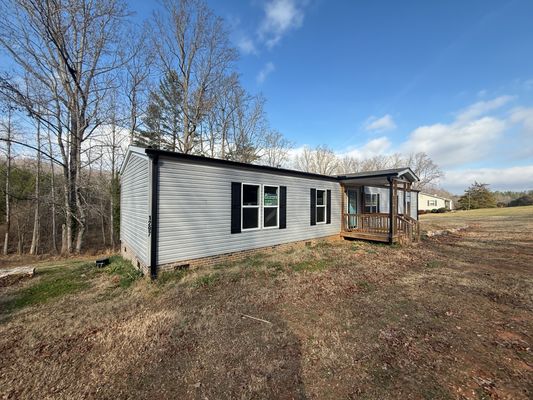 1297 COVE CREEK RD