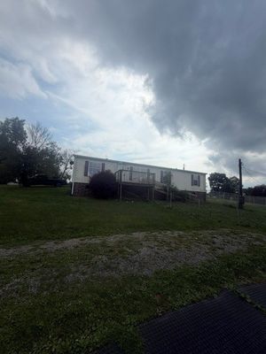112 EAST VIEW ALLY