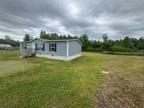 194 DEER PARK DR