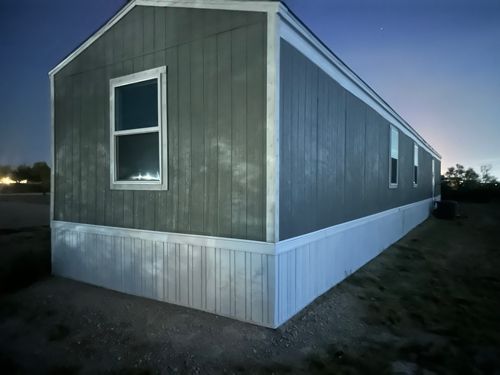 13706 West County Road 172