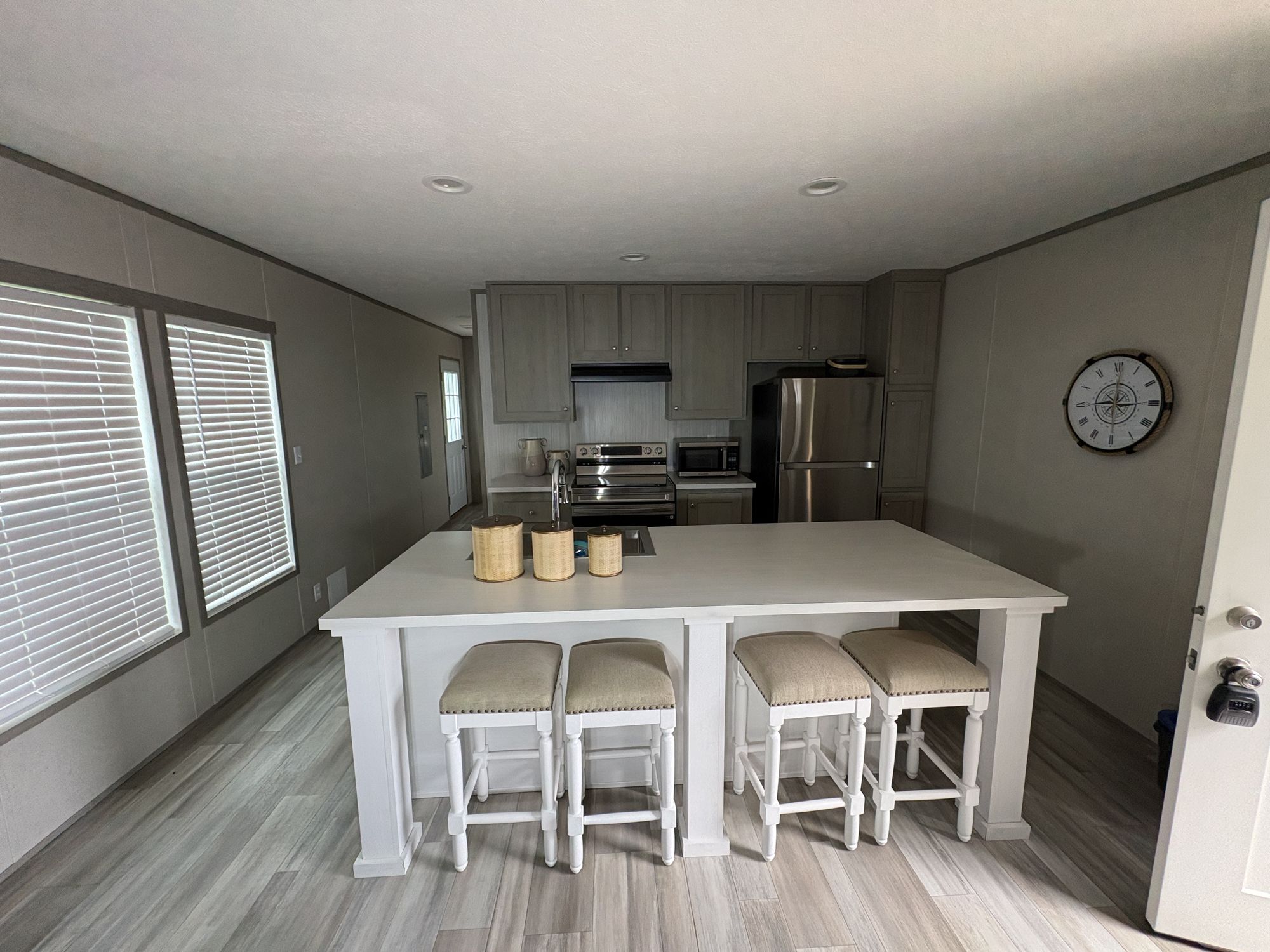 180 GOUGE DR