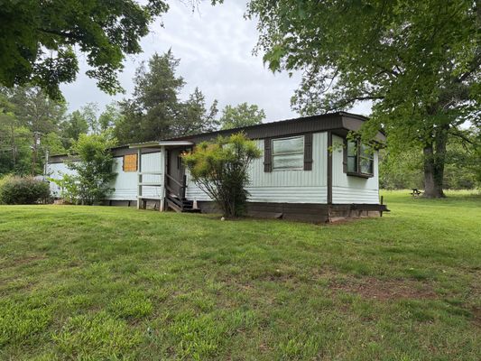 110 BECK LN
