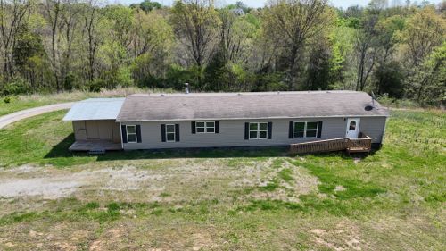 235 HILLVIEW LN